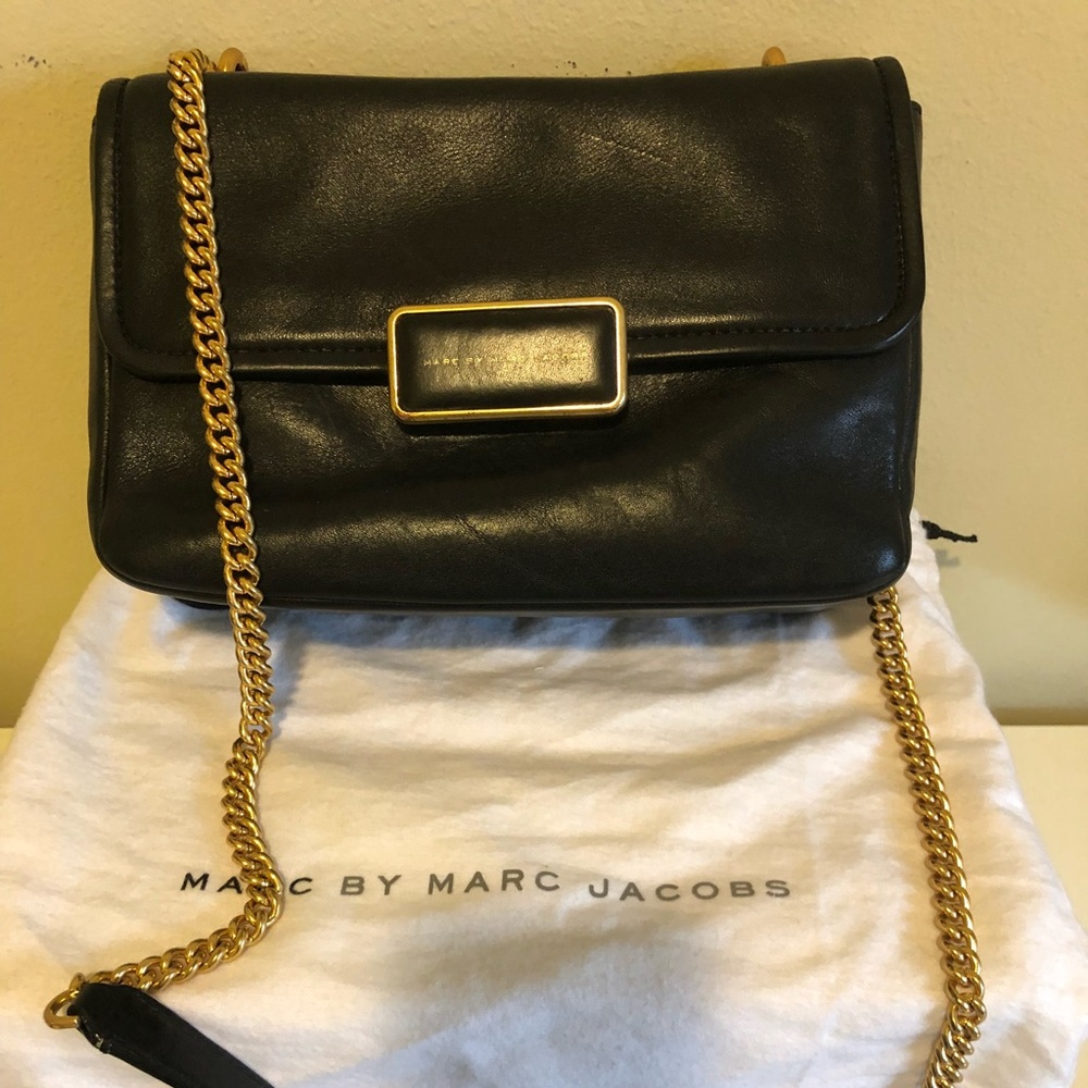 Marc by Marc Jacobs Handbag with gold chain